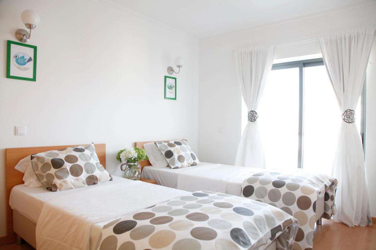 Apartment Rocha Tower - 13d *